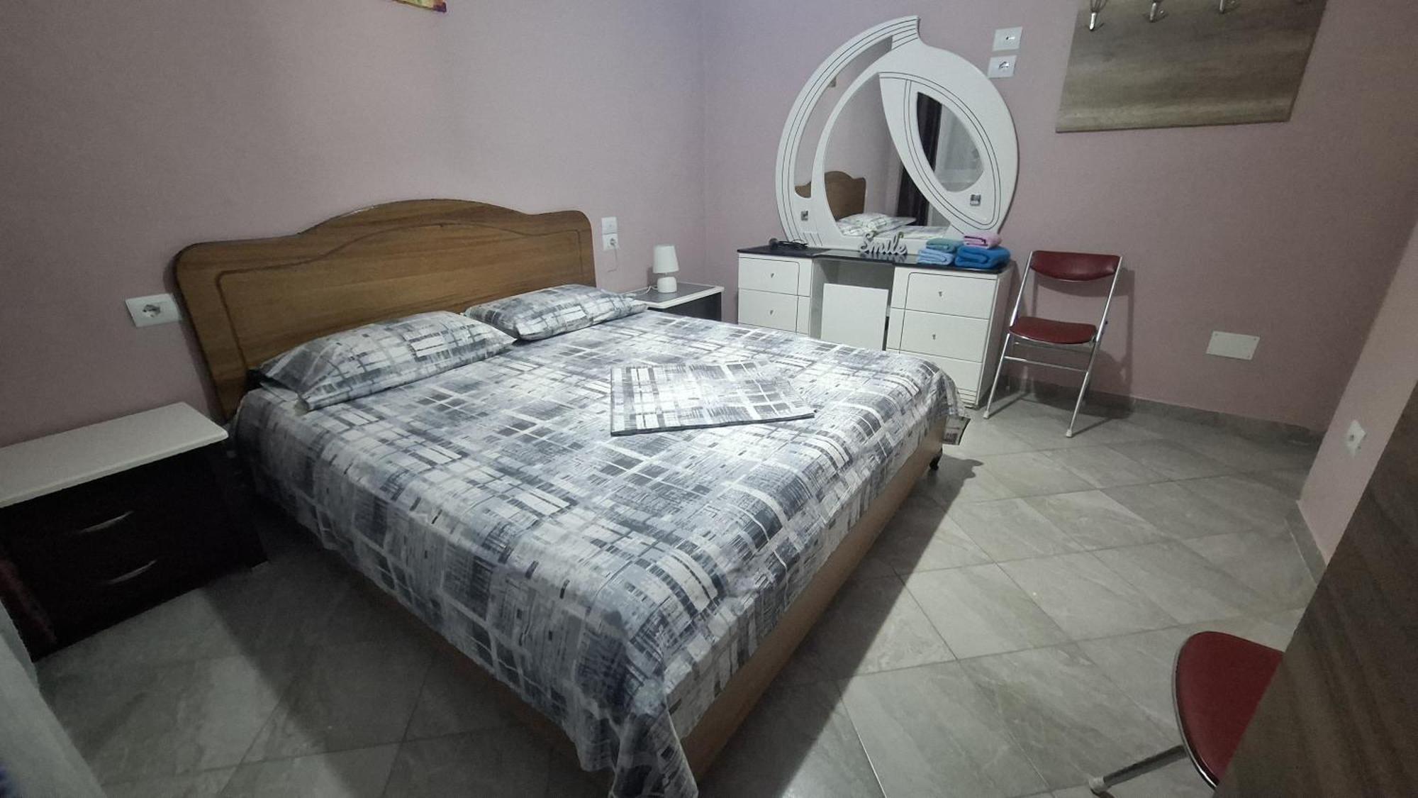 Appartamento Centro Pogradec Ngoại thất bức ảnh